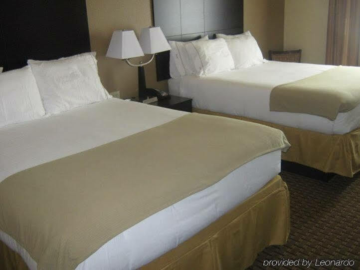 Holiday Inn Express & Suites Del Rio By Ihg מראה חיצוני תמונה
